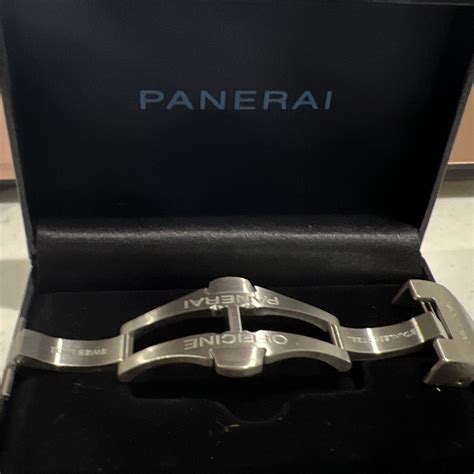 panerai deployment buckle